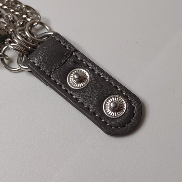 Layered Chain Bracelet - Picture 5 of 14